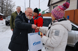 Губернатор Камчатского края Владимир Солодов и генеральный директор дальневосточных газовых компаний Георгий Шперлинг посетили газифицированные домовладения в городе Елизово